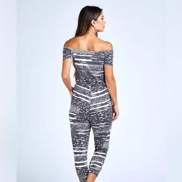 Grey & White Off-Shoulder Jumpsuit, Made in Hawaii - Picture 3 of 10